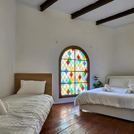 Classic 3br 10 Min From Apartment Gzira
