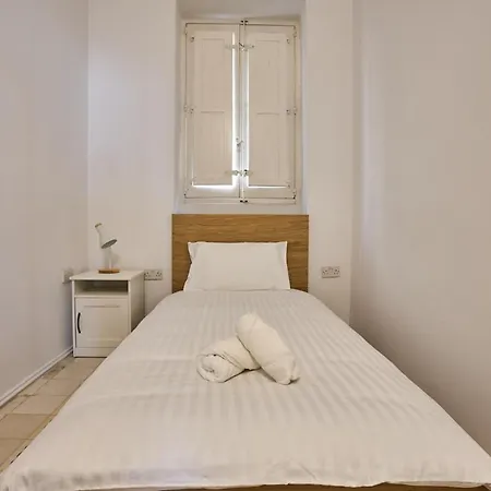 Classic 3br 10 Min From 公寓 *
