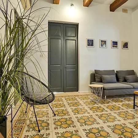 Apartament Classic 3br 10 Min From Gzira